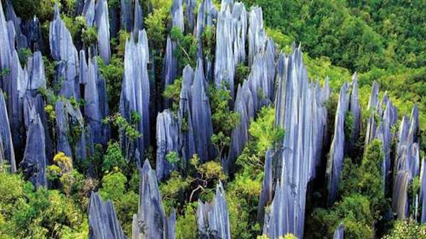 yunnan-stone-forest-1.jpeg